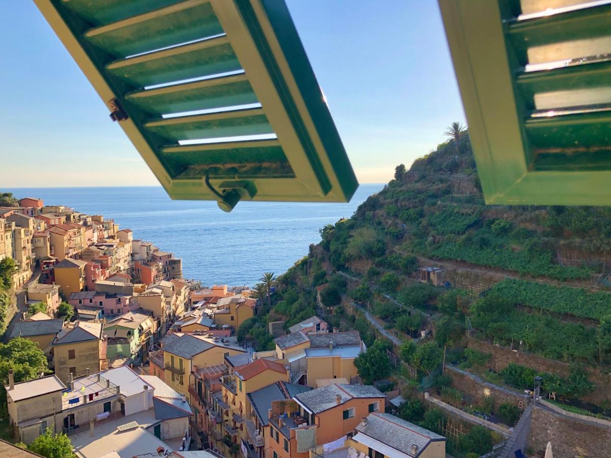 L' Attico Giallo Oro Di Giulia Manarola Eksteriør billede