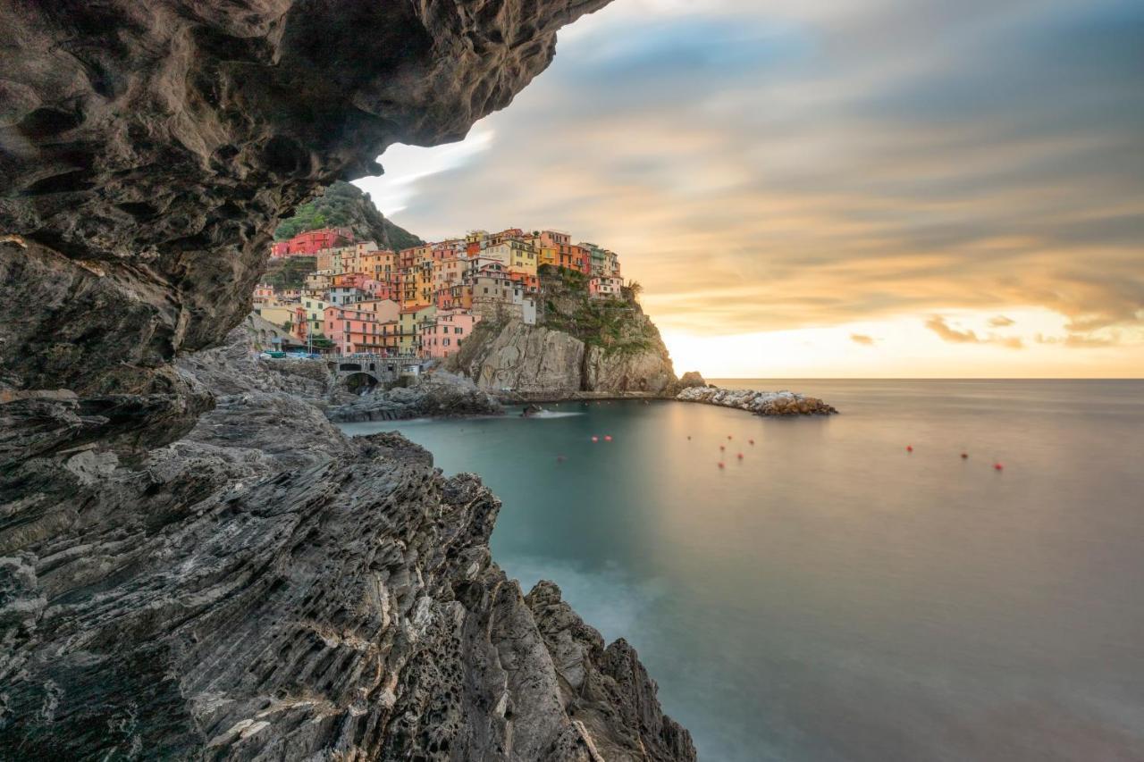 L' Attico Giallo Oro Di Giulia Manarola Eksteriør billede