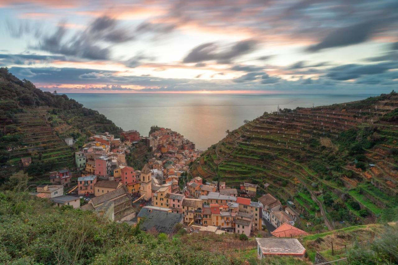 L' Attico Giallo Oro Di Giulia Manarola Eksteriør billede